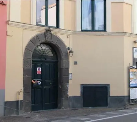 Lucia Apartment *